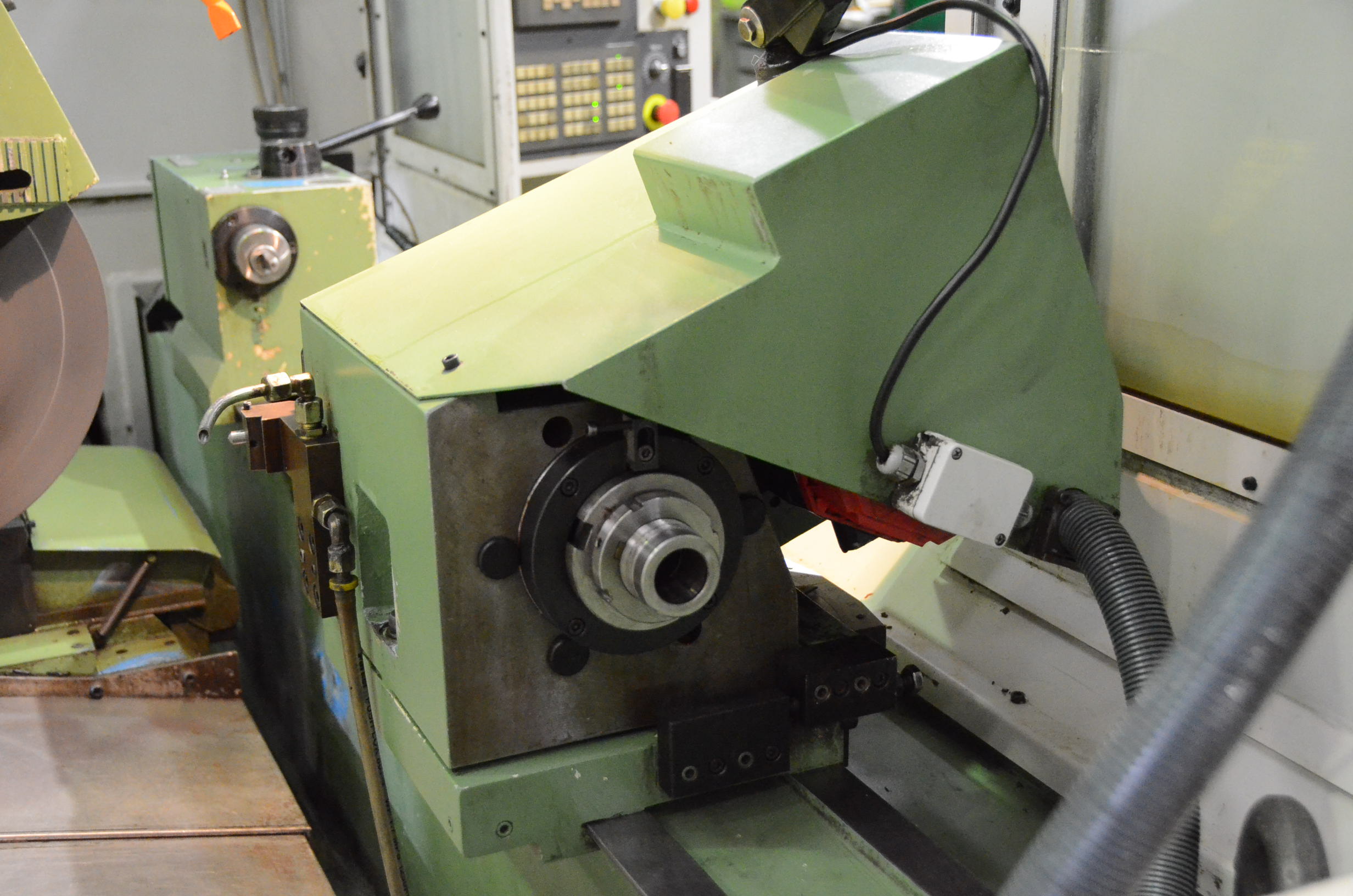 Usado Rectificadora Cilíndrica Universal DANOBAT RCP S 1200