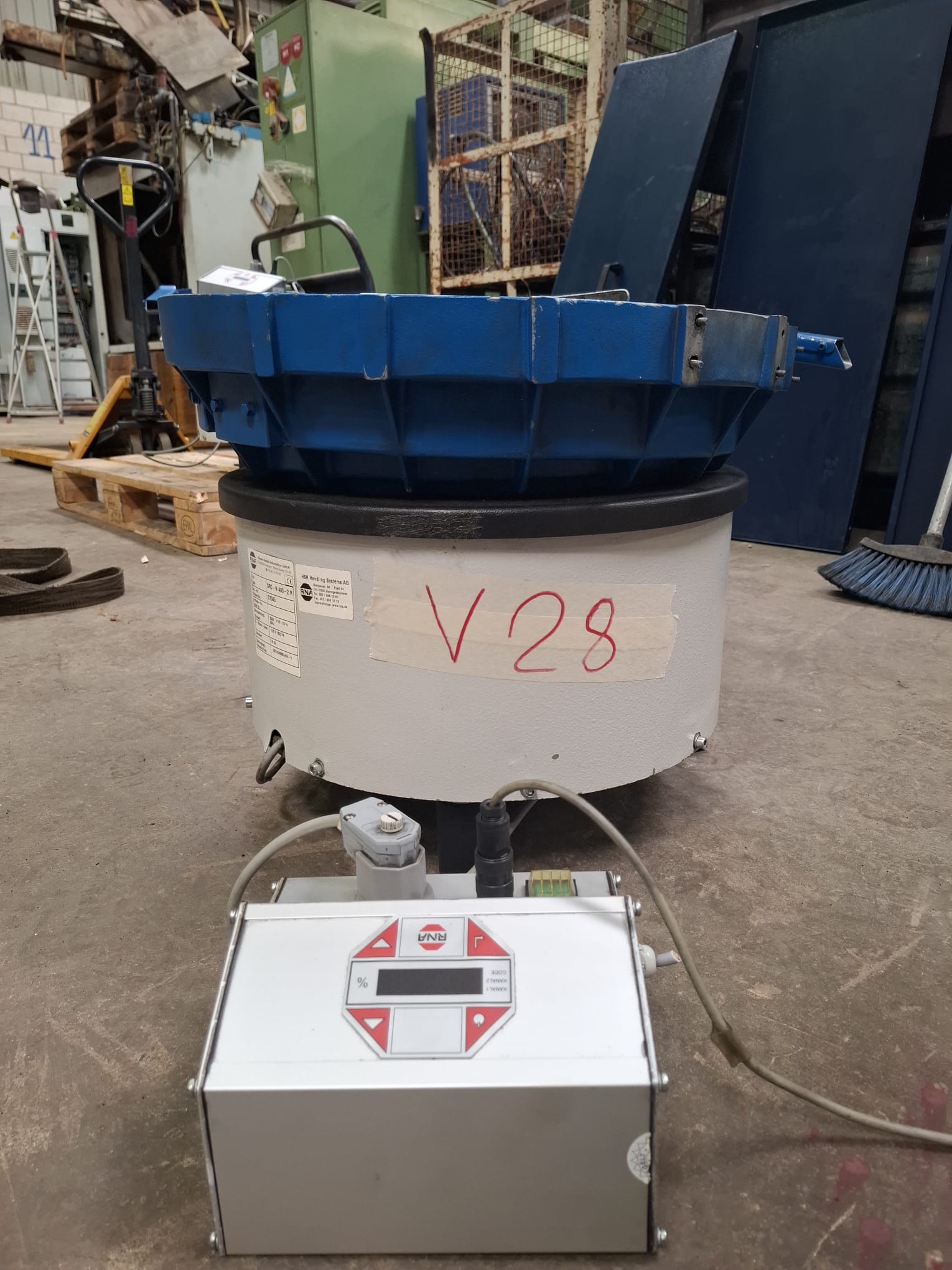 Usado Alimentador vibratorio Rhein-Nadel Automation GmbH SRC-N 400-2R