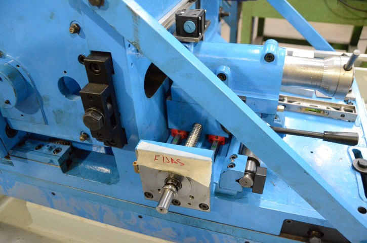 Usado Rectificadora sin Centros ESTARTA 320 #4563