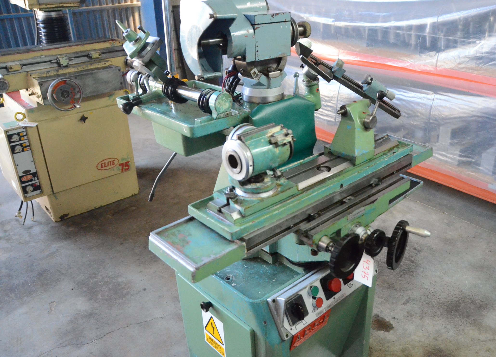 Usado ELITE AR5-E Afiladoras #4375