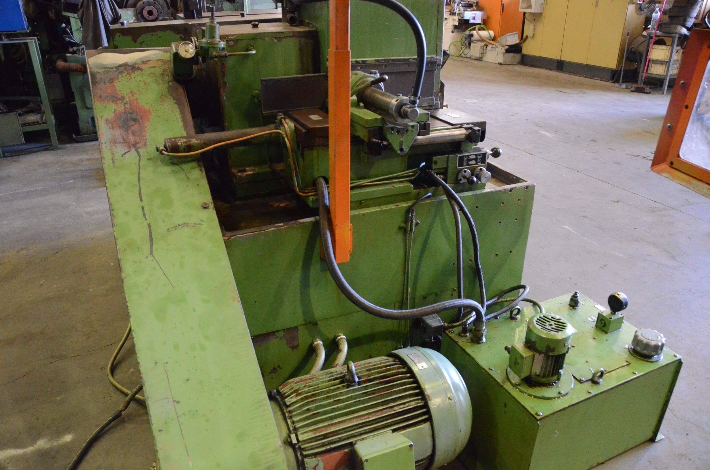 Usado Rectificadora sin centros ESTARTA 322 #4595