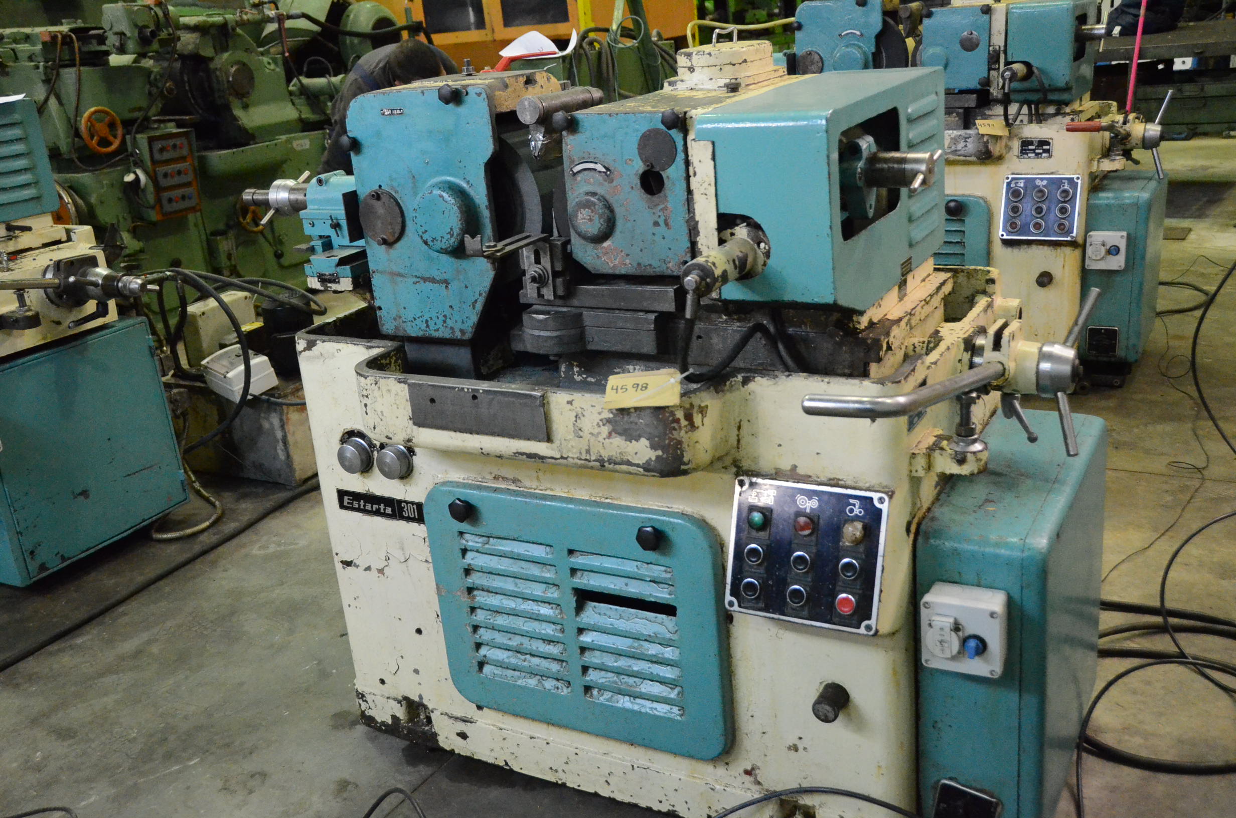 Usado Rectificadora sin centros ESTARTA 301 #4598