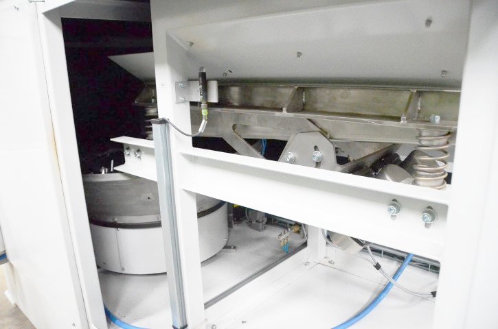 Usado Alimentador vibratorio DIETZ ROLLWA FFT #V-26