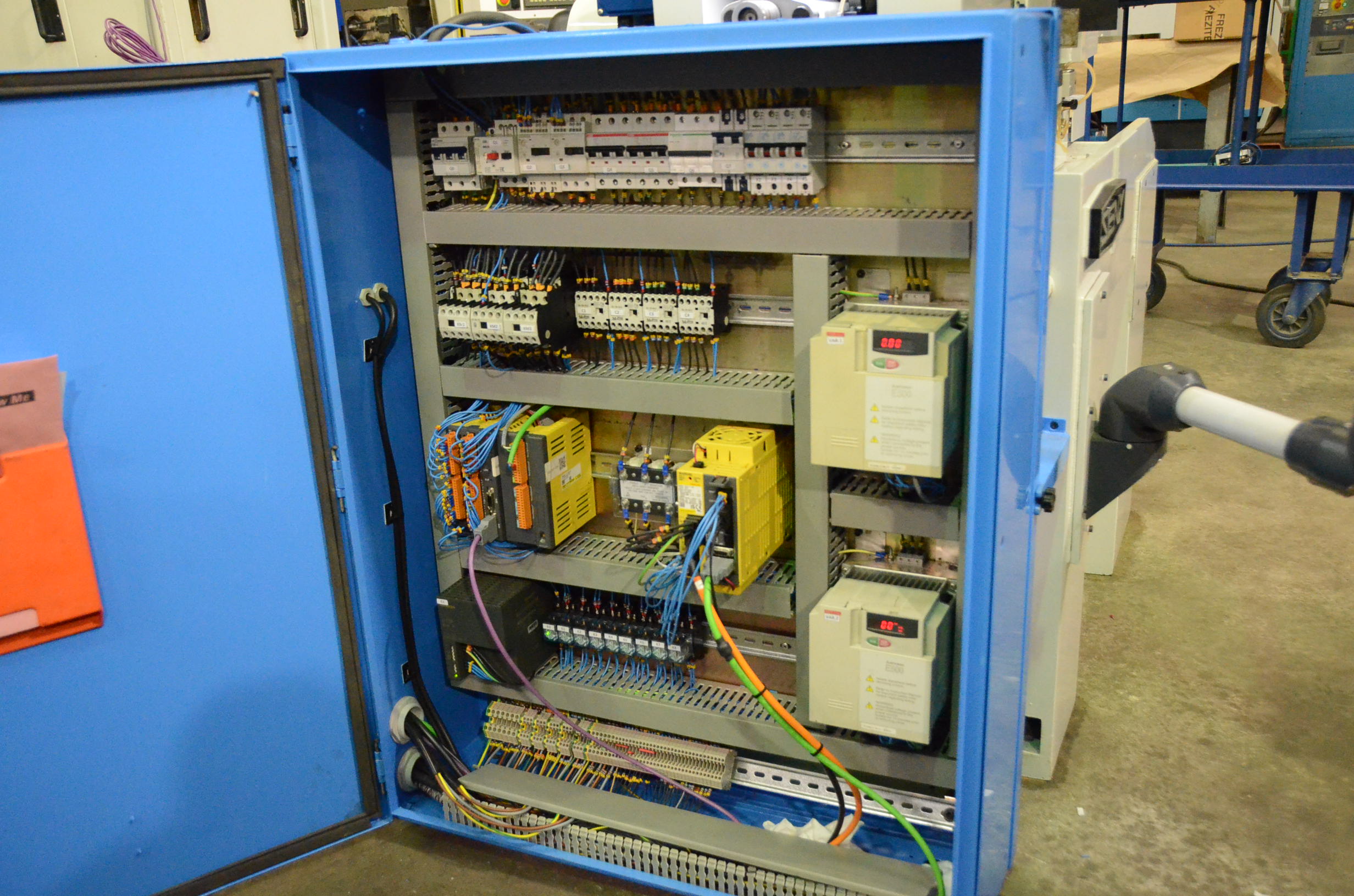 Usado Rectificadora sin Centros SENY R-60-H #R24-01