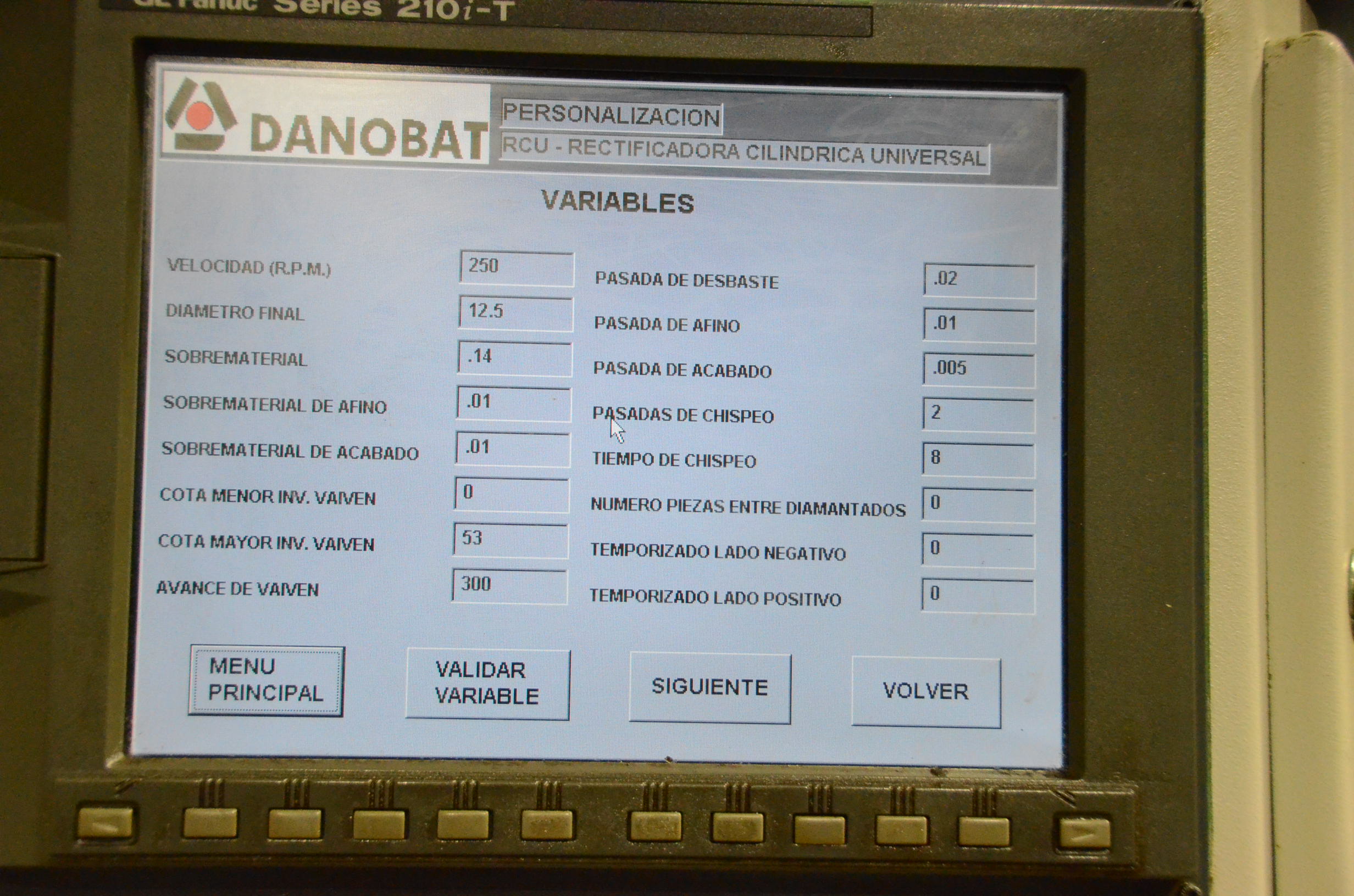 Usado Rectificadora Cilíndrica Universal DANOBAT RCU CNC #4596