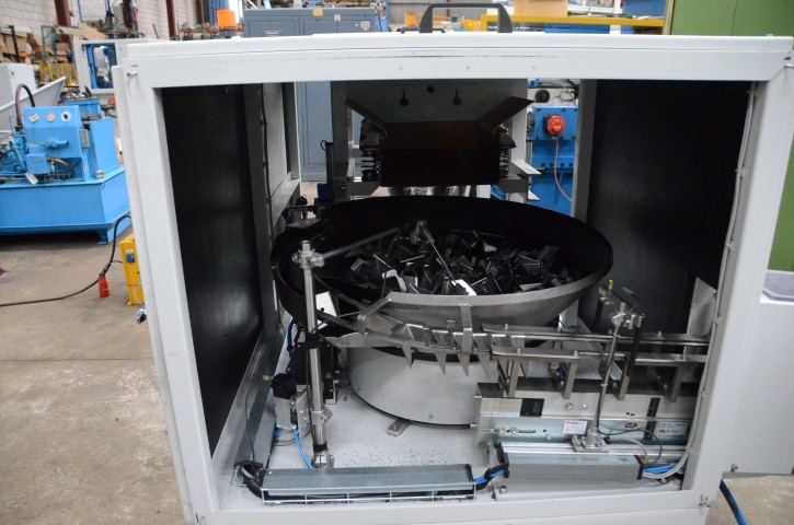 Usado Alimentador vibratorio DIETZ ROLLWA FFT #V-26