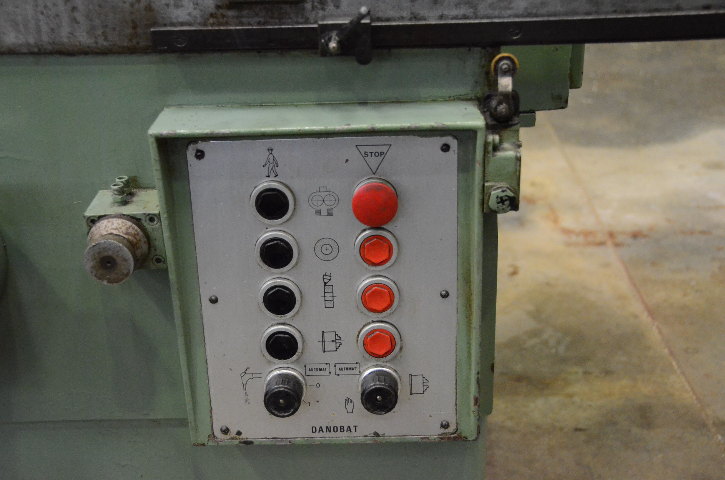 Usado Rectificadora Cilíndrica Universal DANOBAT M50 #4612