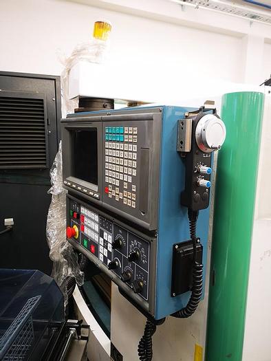 2003 Macro Micro Tech Compac 500 Vertical Machining Center