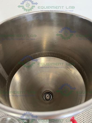 Used Sumeve A02 5-50ml Liquid Filling Machine