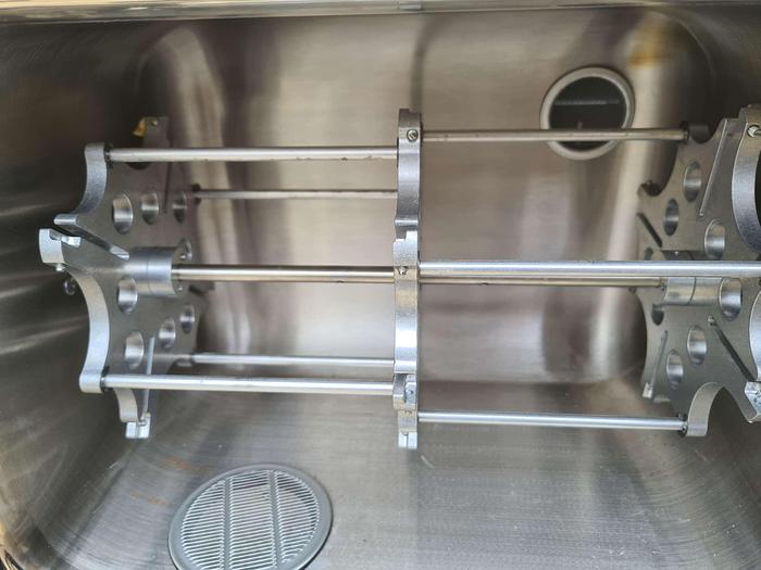 Used Affymetrix GeneChip System 3000