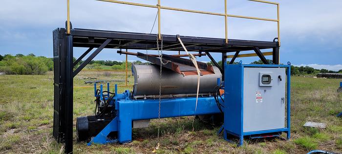 Used 2012 Republic Centrifuge LW530 Centrifuge (21" x 83")