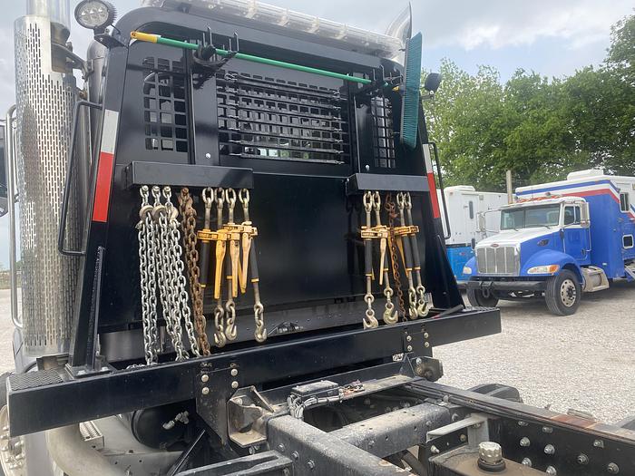 Used 2009 Peterbilt 386 Rillback wrecker