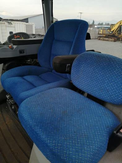 Usado 2015 NEW HOLLAND T8.330