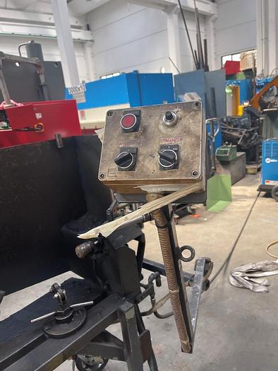 Usato POSIZIONATORE DI SALDATURA  "A"