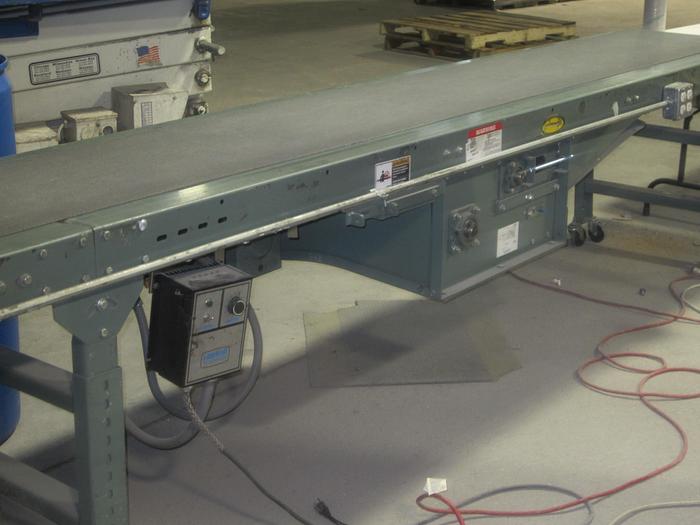 HYTROL 40' VARIABLE SPEED CONVEYOR