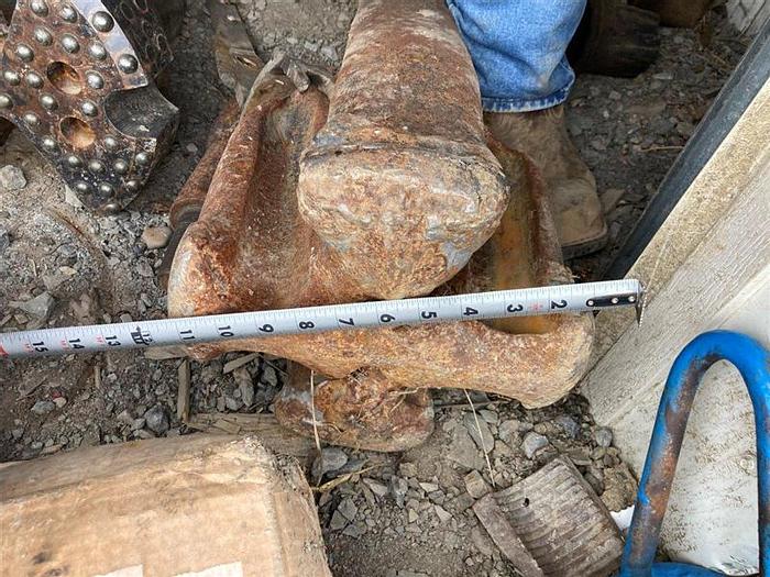 Used 11-1/2" diameter x 27" length Cross Chisel Bit