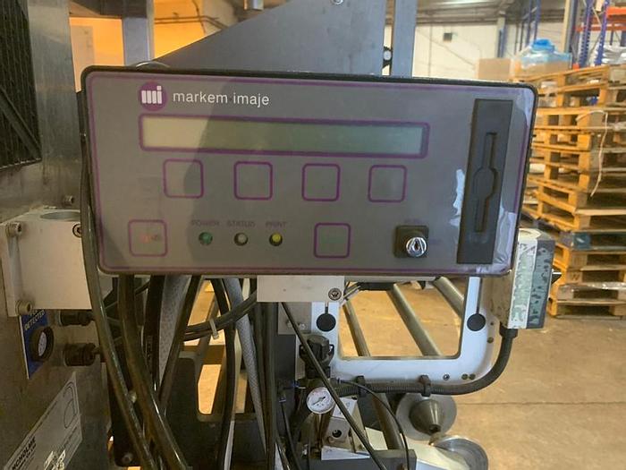 Used VERTICAL FORM FILL SEAL MACHINE