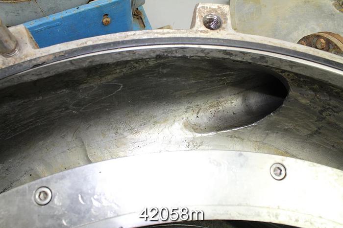 Used Bird Model 14 Pressure Screen With Bolt on Lid #42058