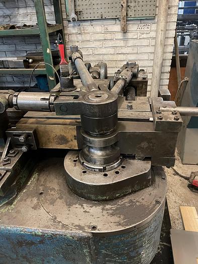 Used BRUGT HYDRAULISK RØRBUKKER FABRIKAT CURVATUBI/BLM, MODEL B/90 D