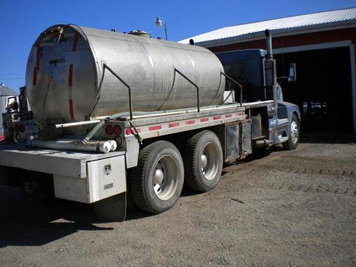 Used 1993 Kenworth Water Tank & Grout Pump