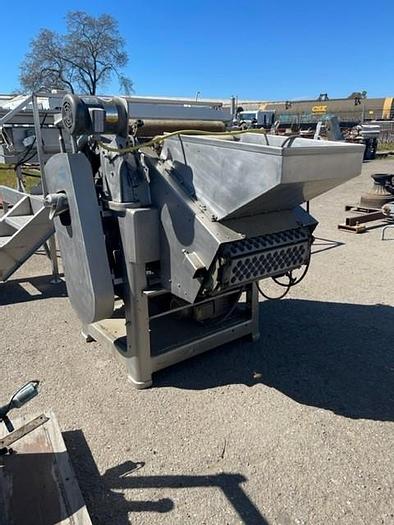 Used Herbort Model 27 Plum Pitter / Halver