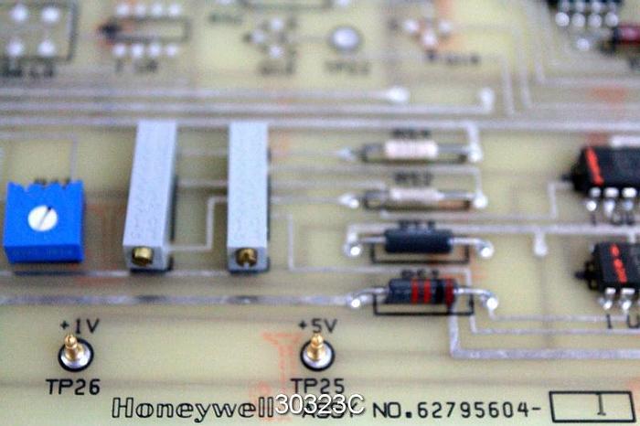 Used Honeywell TDC 2000 Auxiliary Alarm #30323