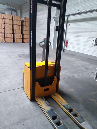 Gebraucht 2003 Jungheinrich EEC 10-320 T