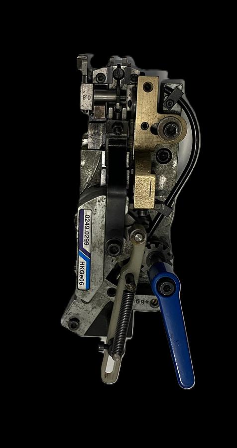 Gebraucht Mueller Martini HKOe06 Ringösen-Heftkopf