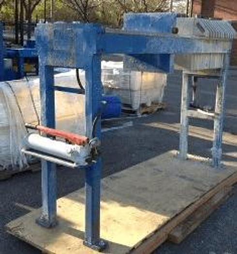 Used 2.25 CU. FT. FILTER PRESS – POLYPRO – C.G.R. – 470 MM MANUAL CLOSURE