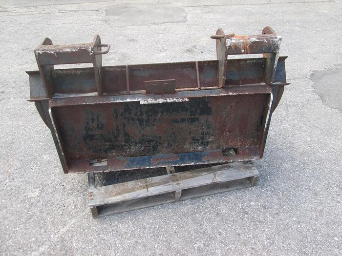 Used Skid Steer/Tractor Quick Attach Root Rake