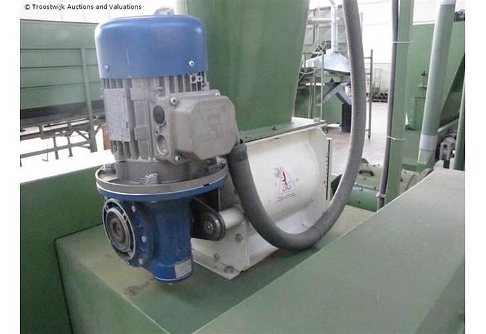 Usato Impianto riciclaggio lattine, tappi ed altri metalli