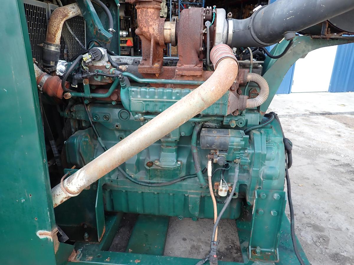 Used John Deere 6090HF485
