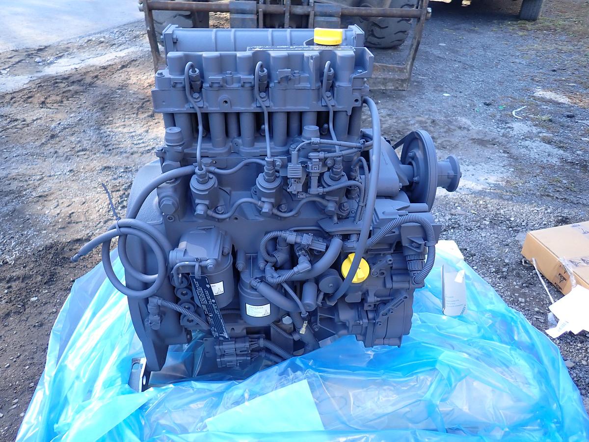 Deutz D2011 L03 Diesel Engine FACTORY NEW!