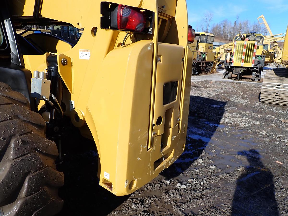 Used 2019 CAT TL1255D