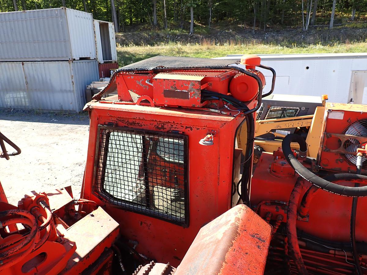 Used 2002 Morbark 50/36 Mountain Goat Whole Tree Chipper CAT 3412 Diesel
