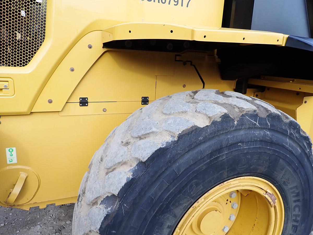 Used 2019 CAT 938M Wheel Loader 