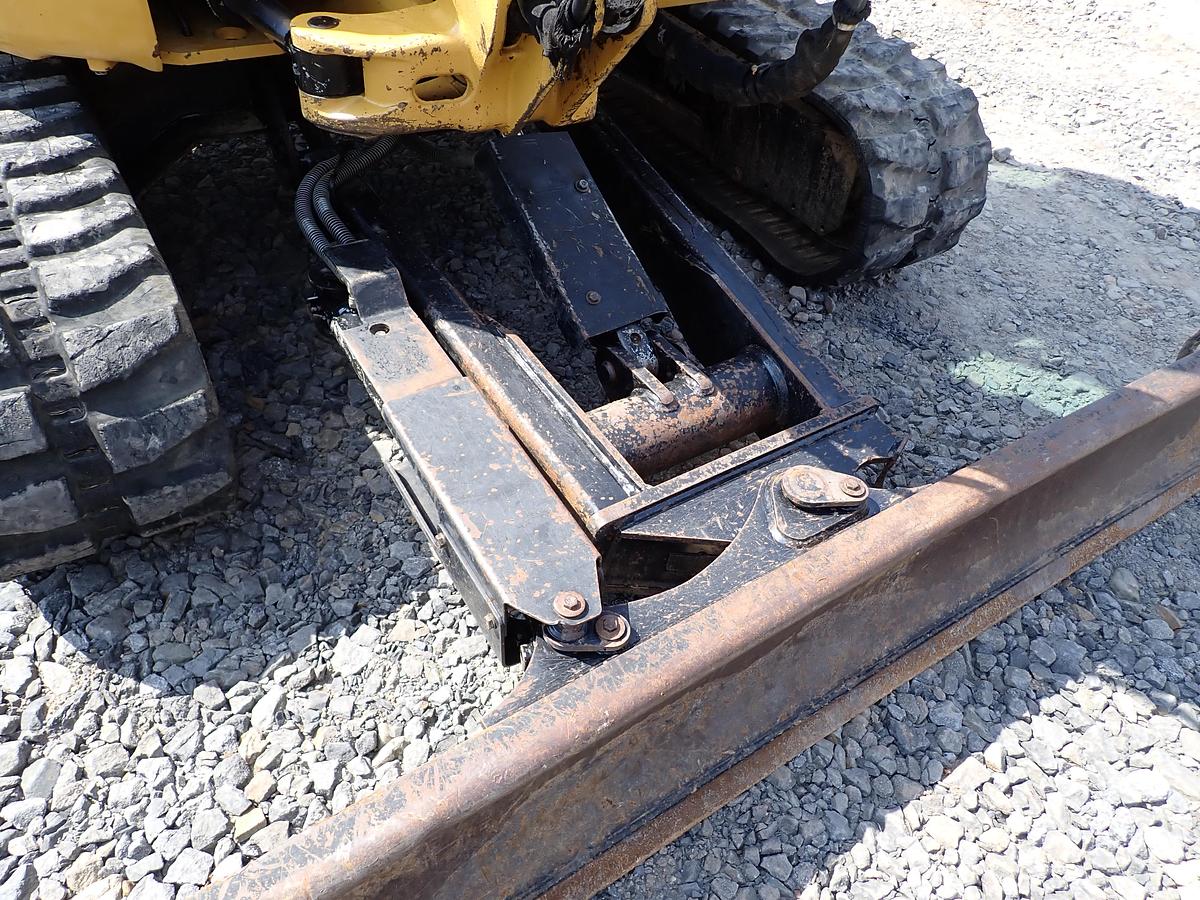 Used 2016 CAT 304E2 CR Mini Excavator HYDRAULIC THUMB!