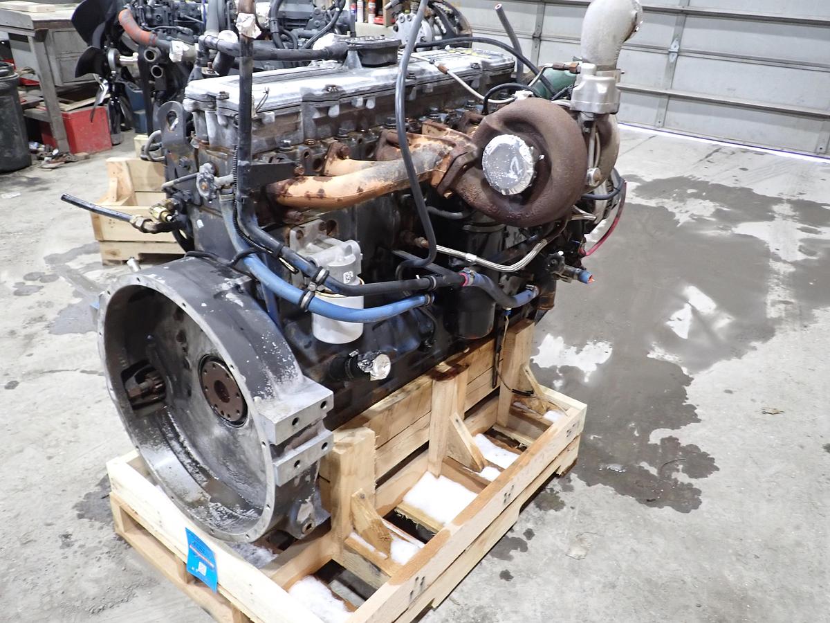 Used 2004 Cummins ISL 330 Diesel Engine CPL 8458 CM850