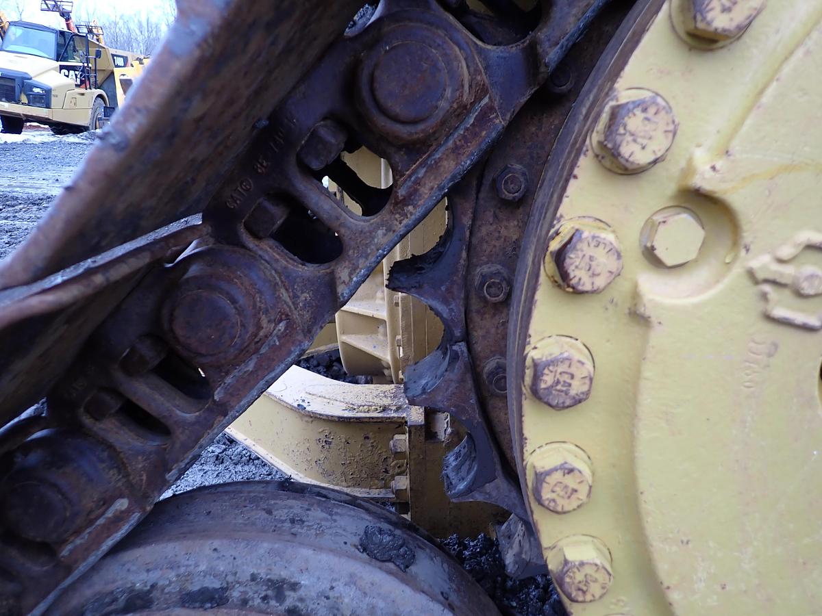 Used 2004 CAT D6R XL II