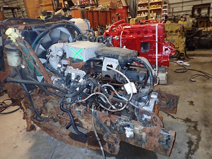 Used 2009 International Maxxforce 11 330 HP Truck Engine