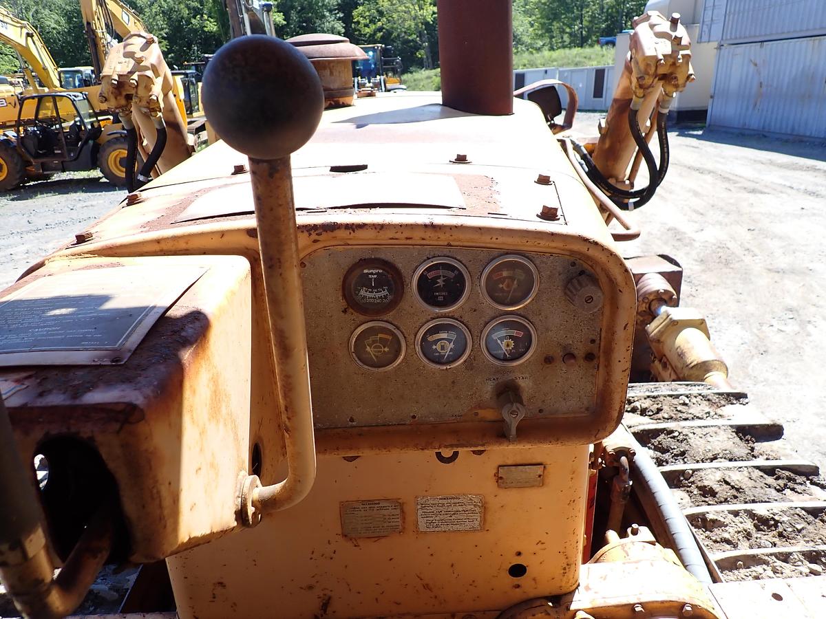 Used 1973 CAT D8H Crawler Dozer RIPPER!