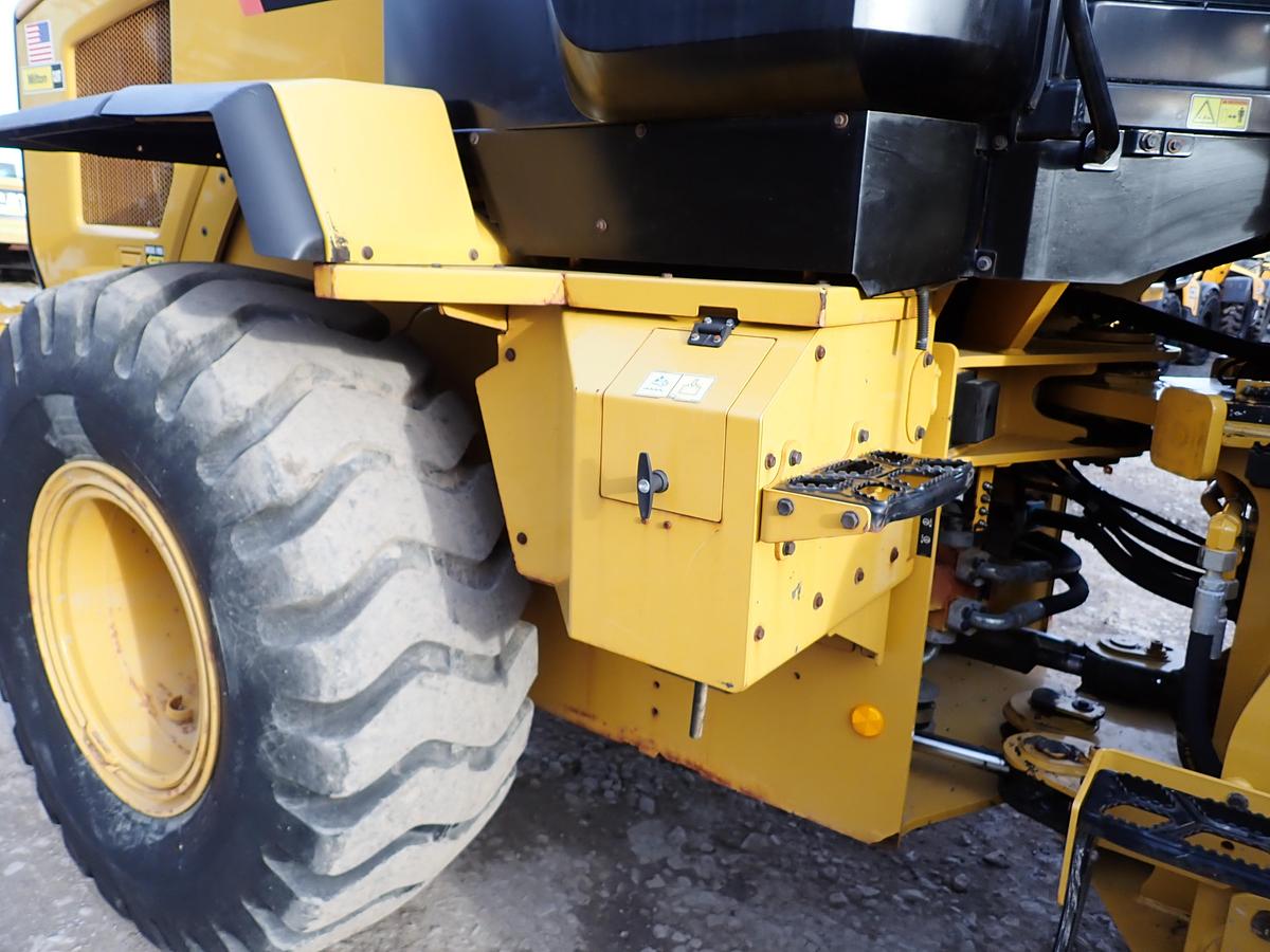 Used 2017 CAT 926M Wheel Loader 738 ORIGINAL HOURS!