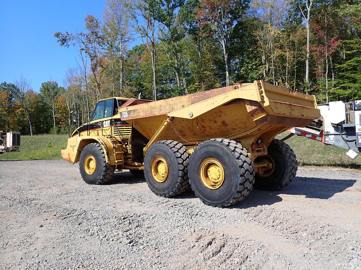 Used 2004 CAT 735 Articulated Haul Truck