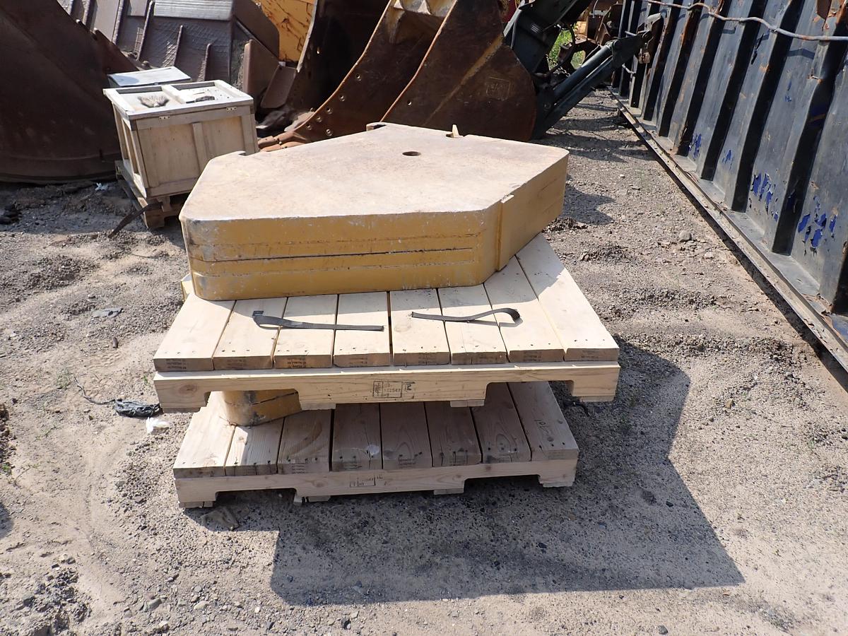 Used 1971 CAT 583H Crawler Pipelayer REAR WINCH