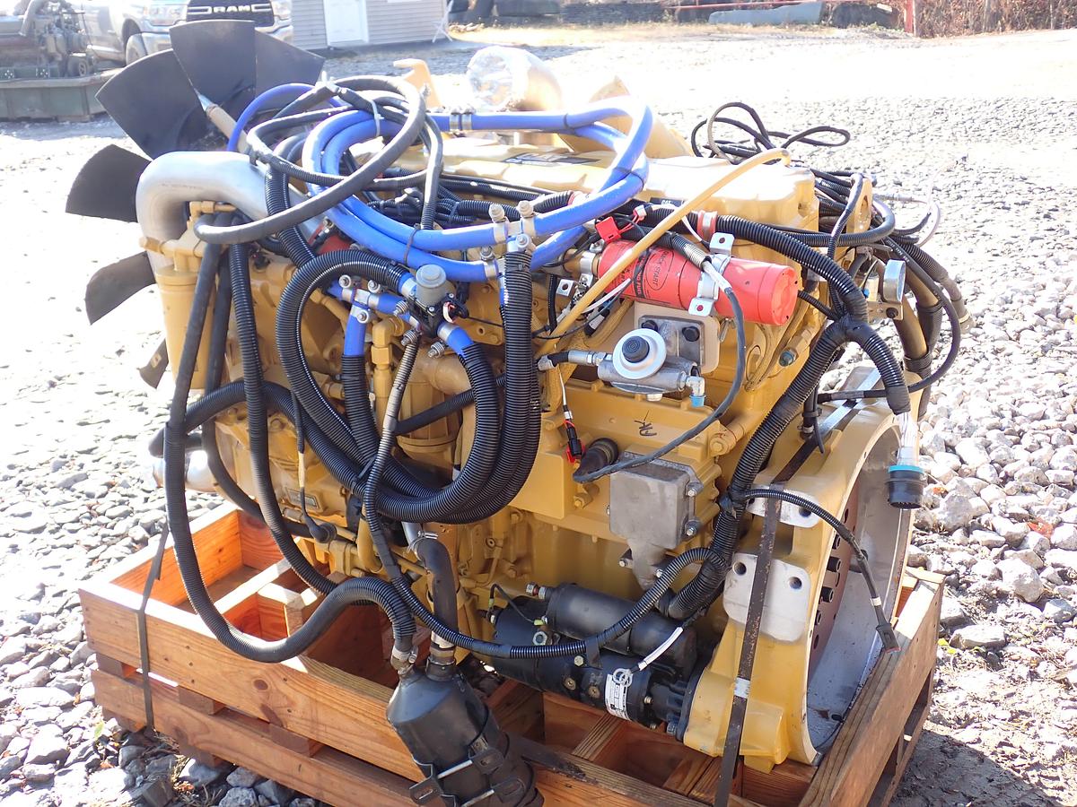 Used 2011 CAT C9 Diesel Truck Engine 450 HP 6 ORIGINAL HOURS!