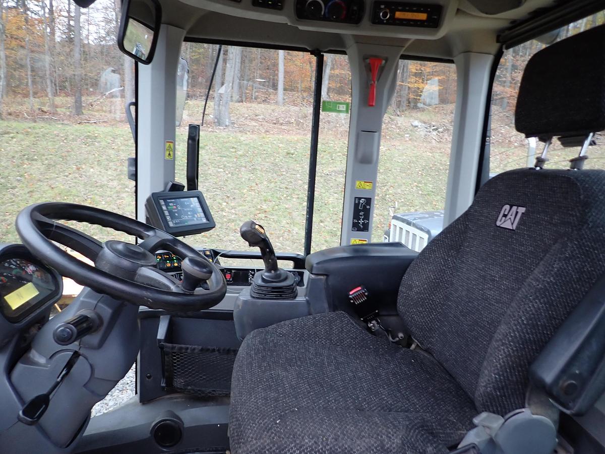 Used 2019 CAT 938M Wheel Loader