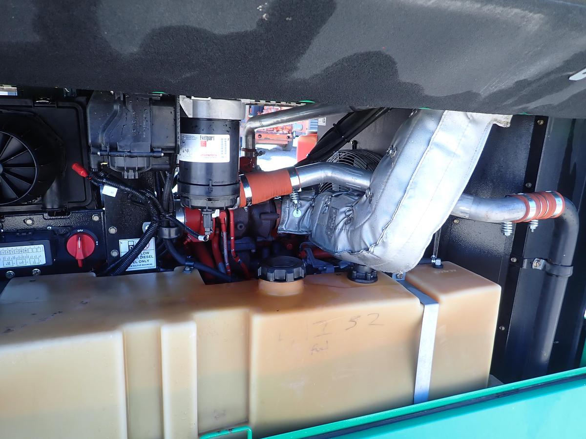 Used 2017 Doosan HP450/VHP400WCU Air Compressor 200 PSI!