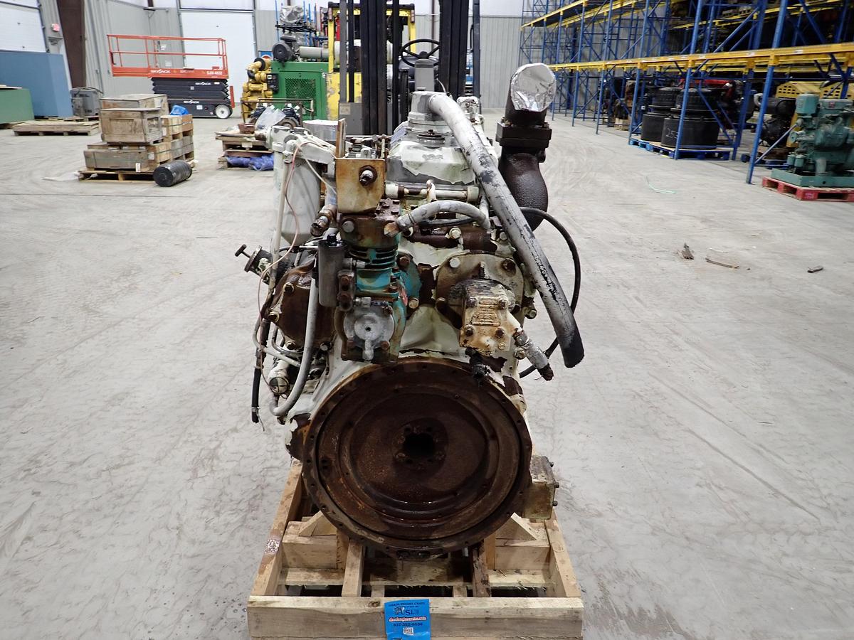 Used Detroit Diesel 4-71 Engine RIGHT HAND EXHAUST 1043-5000
