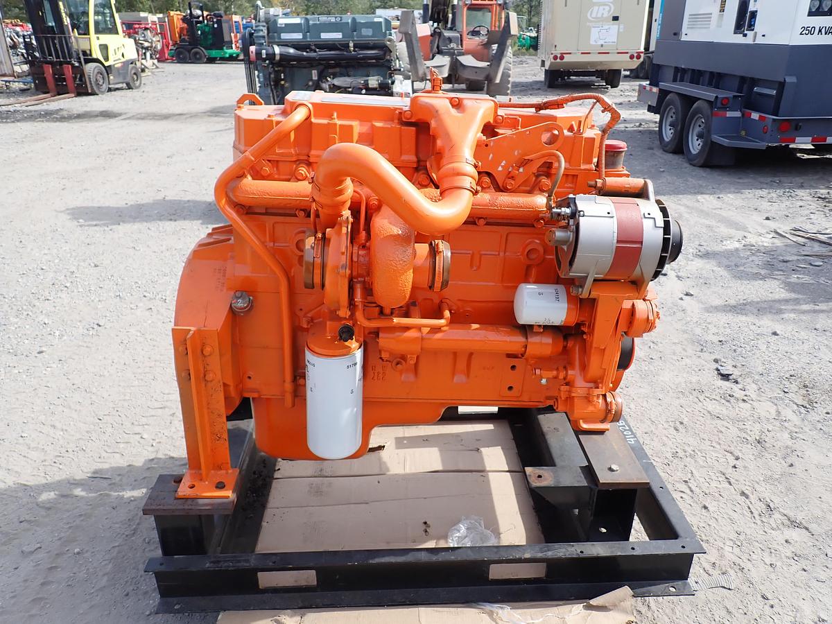 Refurbished 2001 International DT530E Diesel Engine IC225D 8.7 LITER REBUILT!
