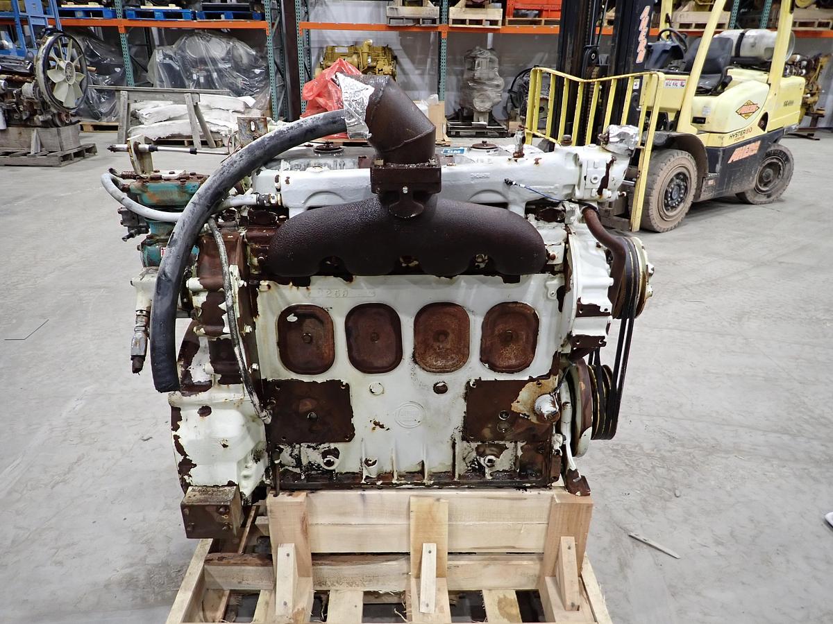 Used Detroit Diesel 4-71 Engine RIGHT HAND EXHAUST 1043-5000